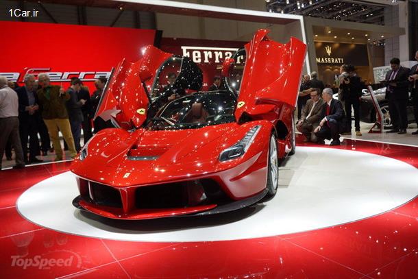 راز نشان F150 بر روی فرمان LaFerrari